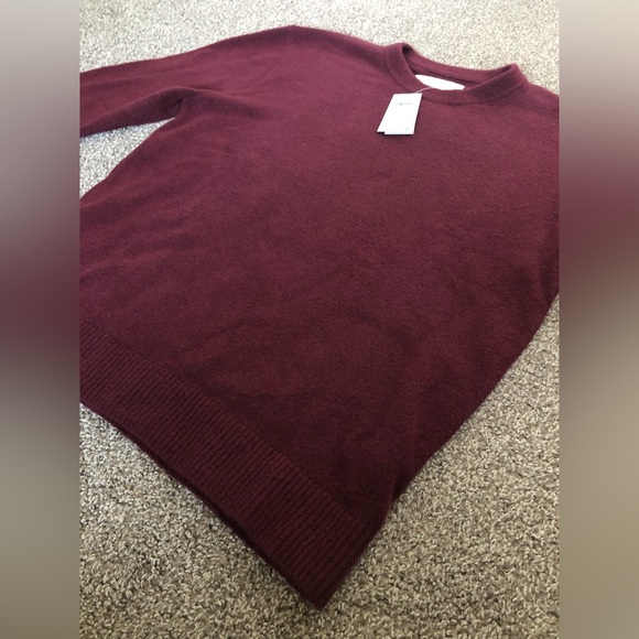 Mens small soft Abercrombie & Fitch A&F sweater, new with tags - Picture 8 of 9